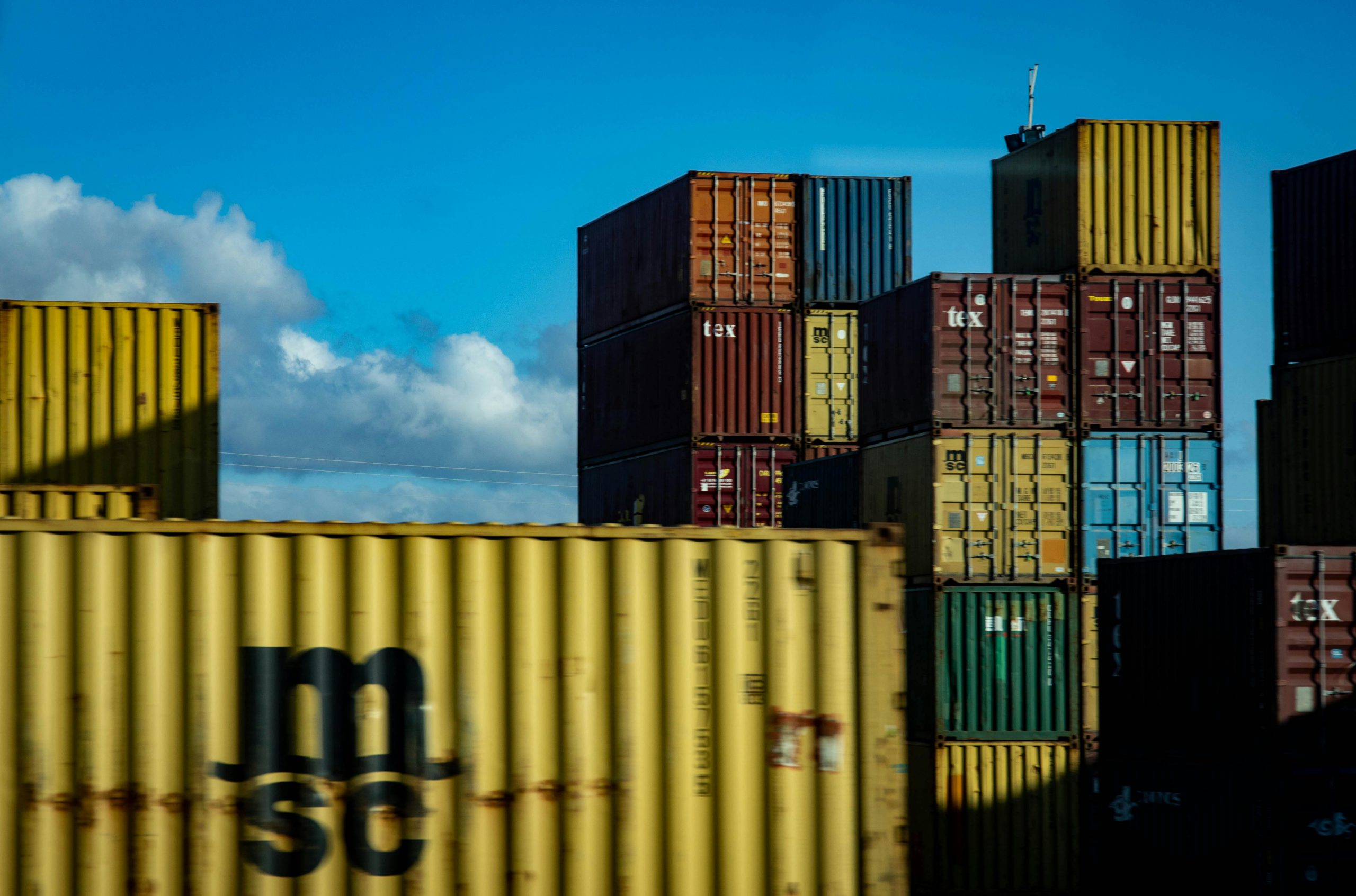 Hoe lang van tevoren moet je een container reserveren